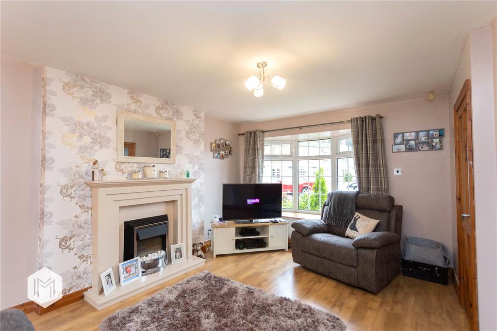 Bankfield Close, Ainsworth, Bolton, BL2 2 bed semidetached house £169,950