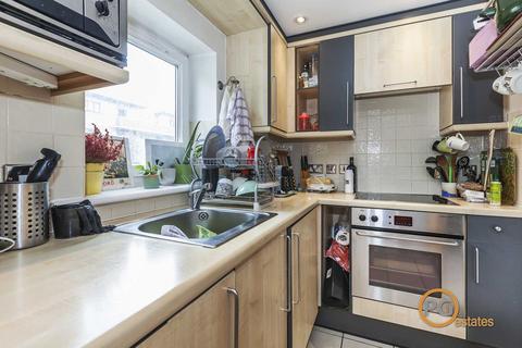 1 bedroom apartment to rent, Essex Road, Islington, N1