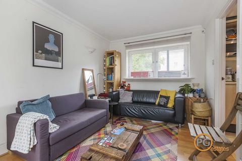 1 bedroom apartment to rent, Essex Road, Islington, N1