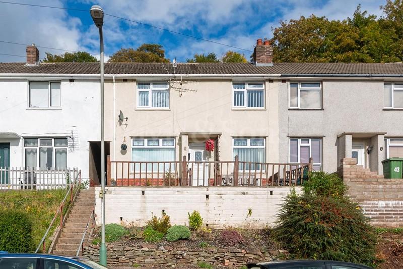 Channel View, Risca, Newport. NP11 3 bed terraced house £130,000