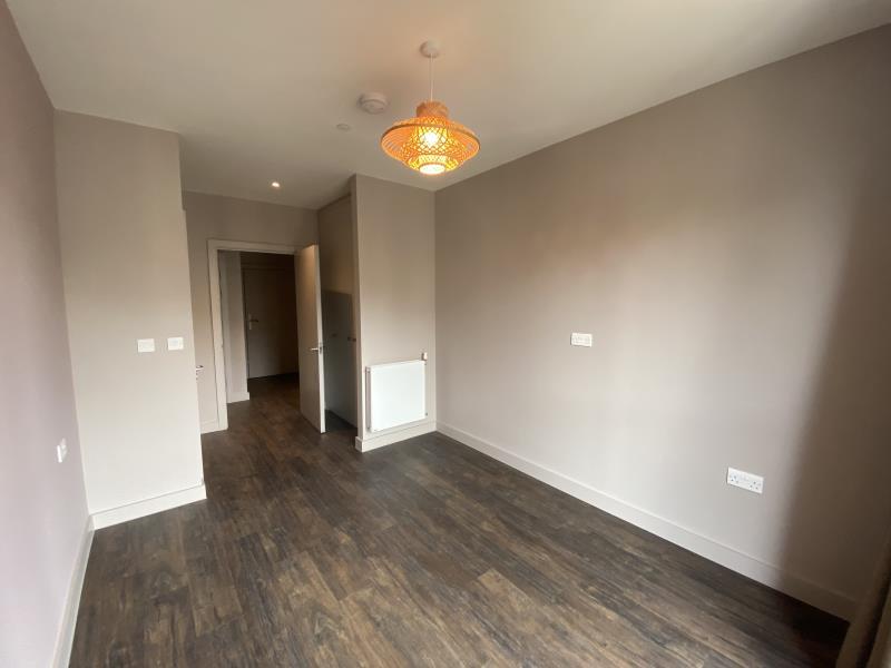 Apartment in Wembley - View 5