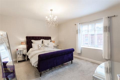 4 Briton Street, Royton, Oldham, OL2 6AW