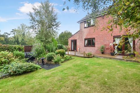 22 Canons Close, Thetford, IP24 3PW