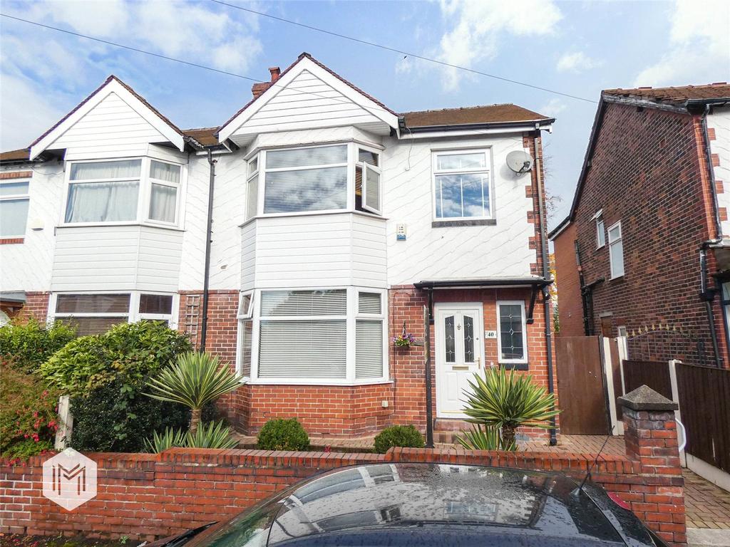 Russell Street, Prestwich, Manchester, Greater Manchester, M25 3 bed