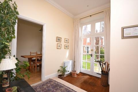 2 bedroom mews for sale, Near Petworth, West Sussex