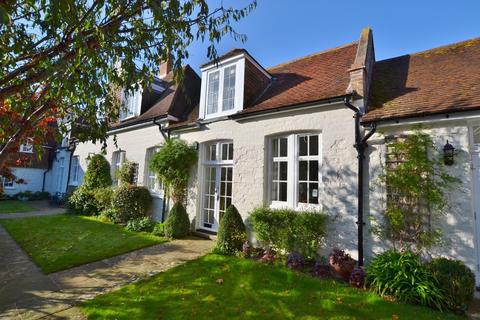 2 bedroom mews for sale, Near Petworth, West Sussex