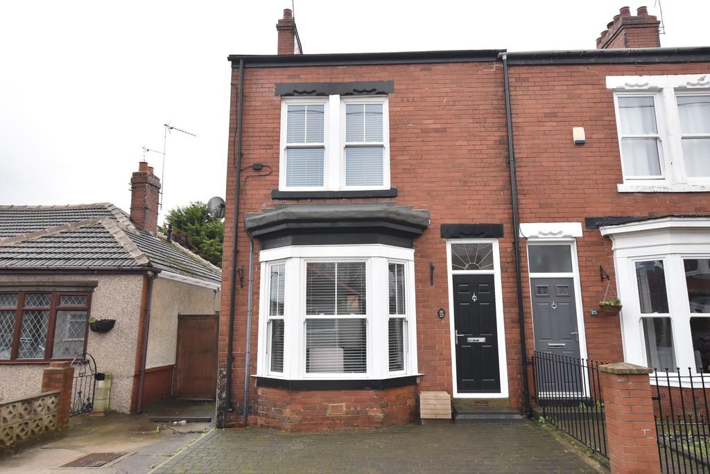 Beckenham Avenue, East Boldon 2 bed end of terrace house £199,950