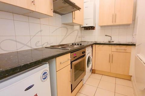 2 bedroom flat to rent, Tottenham Court Road, Fitzrovia, W1