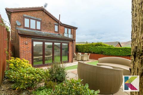17 Lower Knoll Road, Diggle, Oldham, OL3 5PD