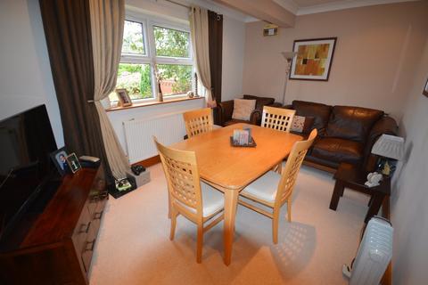 Pear Tree Bungalow Carr Lane, Goole, DN14 6LZ