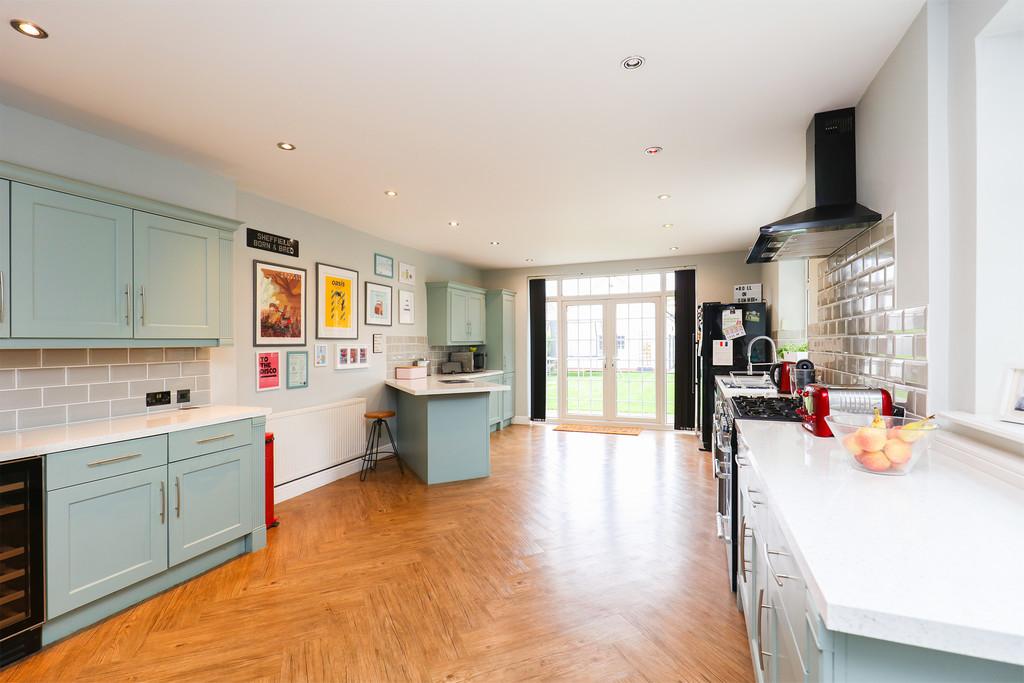Kitchen / Diner