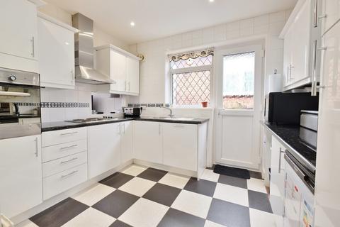 3 Allard Close, Orpington, BR5 4EB