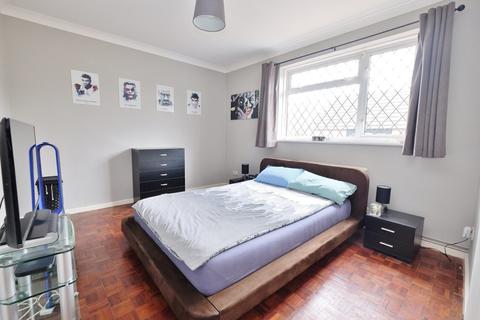3 Allard Close, Orpington, BR5 4EB