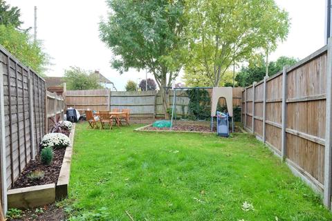 17a Gilroy Way, Orpington, BR5 4JD