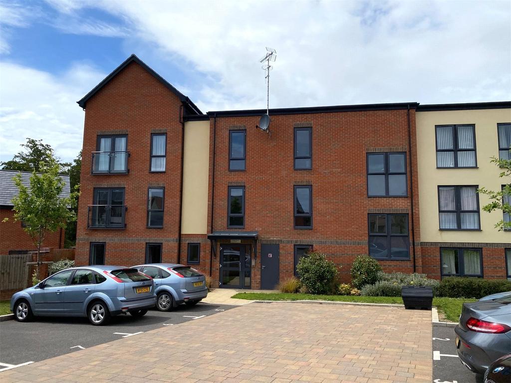 Hornbeam Place, Arborfield Green, Reading, Berkshire, RG2 2 bed