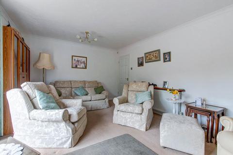 57 Tennyson Road, Redditch, B97 5BL