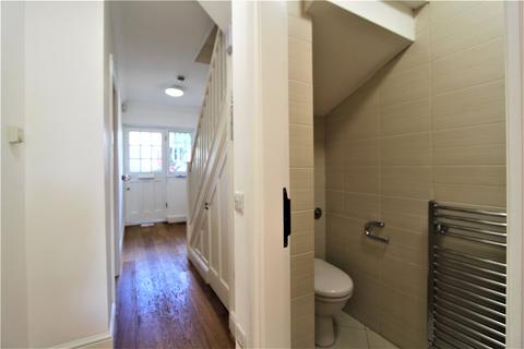 64 The Ridgeway, London, W3 8LR