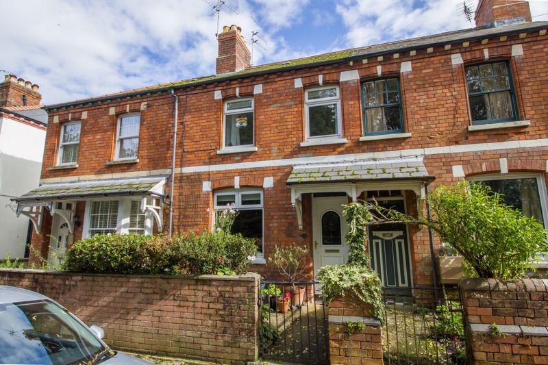 Sully Terrace, Penarth 2 bed terraced house £389,000
