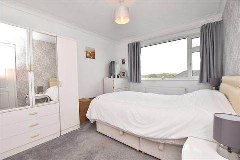 42 Harthill, Gildersome, Leeds, LS27 7EJ