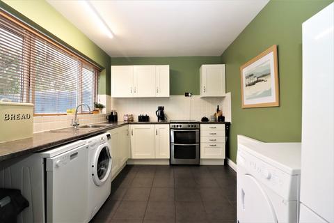 16 Stephenson Close, Glascote, Tamworth, B77 2DQ
