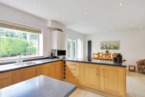 34 Dickens Close, Hartley, Longfield, DA3 8DP