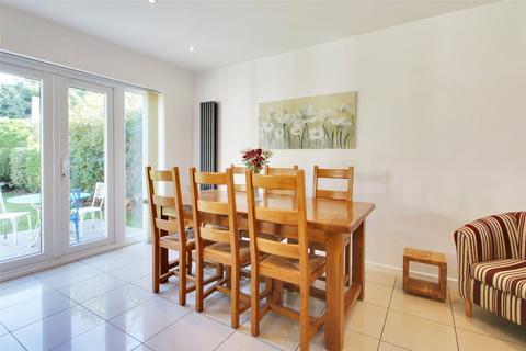 34 Dickens Close, Hartley, Longfield, DA3 8DP