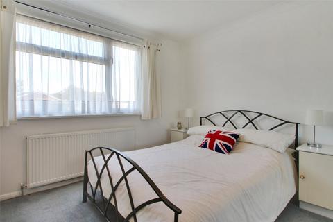 34 Dickens Close, Hartley, Longfield, DA3 8DP