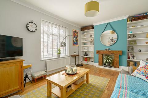 44 Hermitage Walk, London, E18 2SR