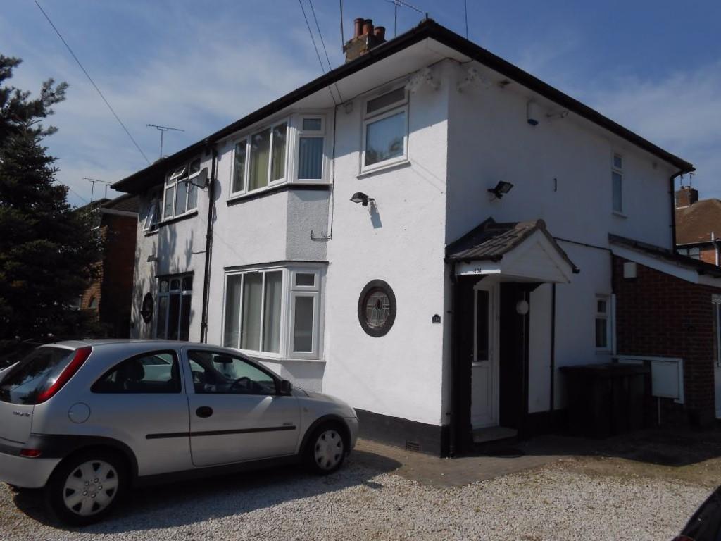 Coventry Road, BEDWORTH, Warwickshire 1 bed flat £570 pcm (£132 pw)
