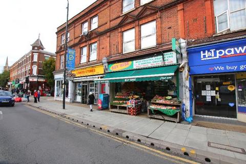 Retail property (high street) to rent, High Road, Willesden