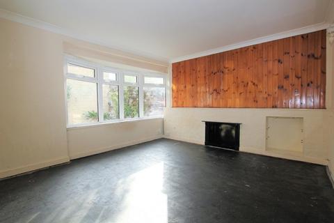 86 Lewis Road, Mitcham, CR4 3DE