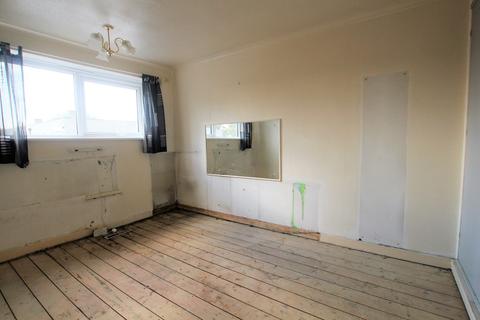 86 Lewis Road, Mitcham, CR4 3DE