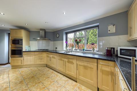 226 The Fairway, Ruislip, HA4 0SL