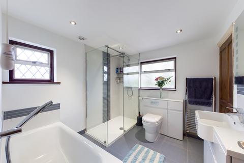 226 The Fairway, Ruislip, HA4 0SL