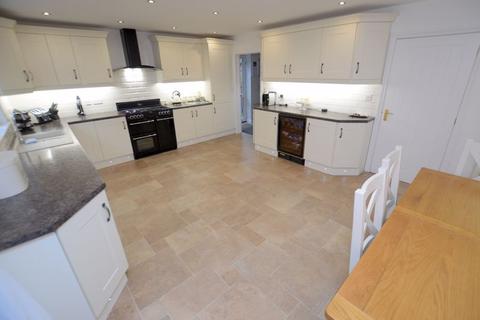 Granary Lodge Granary Row, Tattershall, Lincoln, LN4 4LP