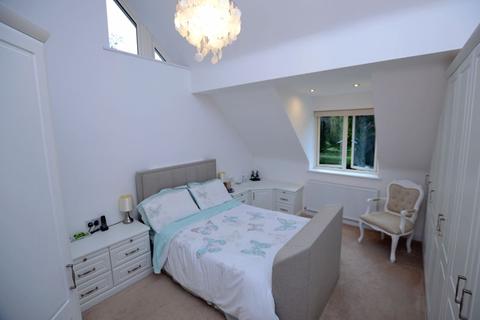 Granary Lodge Granary Row, Tattershall, Lincoln, LN4 4LP