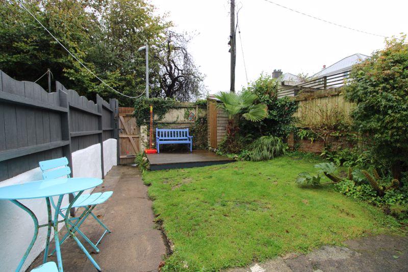 Enclosed garden