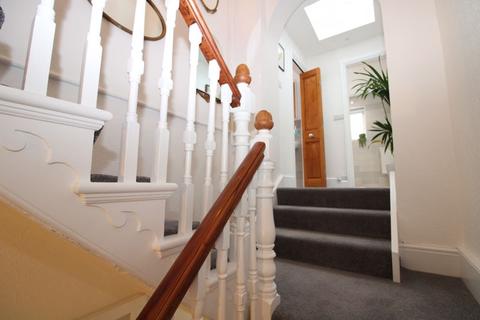 5 Avondale Road, Truro, TR1 3EU
