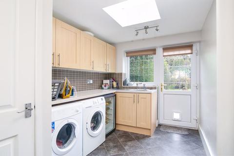 15 Featherston Road, Streetly, Sutton Coldfield, B74 3JW