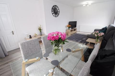 3 Chatsworth Crescent, Walsall, WS4 1QT