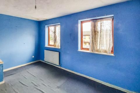 10 Wheatstone Close, Mitcham, CR4 3RN