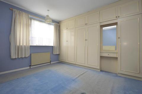 6 Hillview Crescent, Luton, LU2 7AA