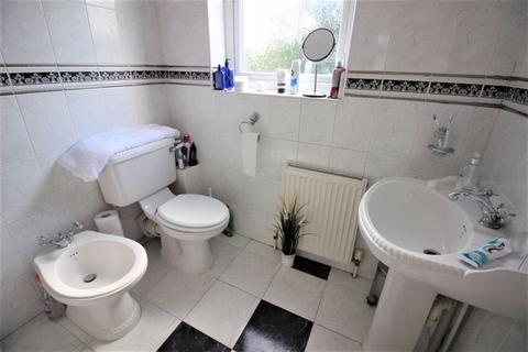 7 Becmead Avenue, Harrow, HA3 8HD