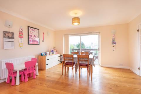 34 Milton Fields, Chalfont St Giles, HP8 4ES