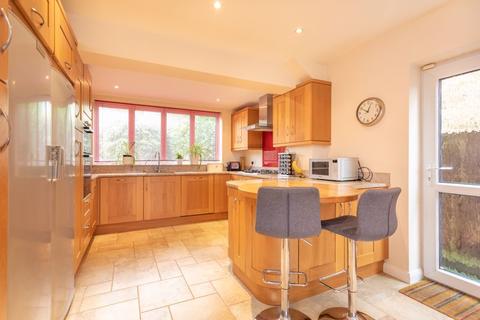34 Milton Fields, Chalfont St Giles, HP8 4ES