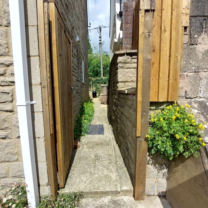 Side path to garden