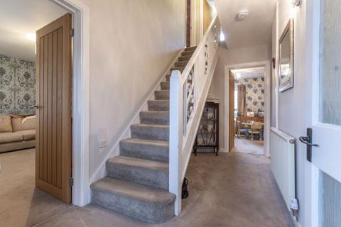 27 Cwrdy Road, Griffithstown, Pontypool, NP4 5AG