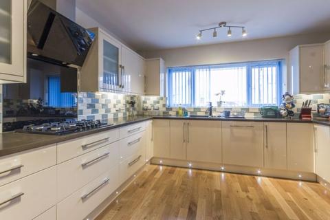 27 Cwrdy Road, Griffithstown, Pontypool, NP4 5AG