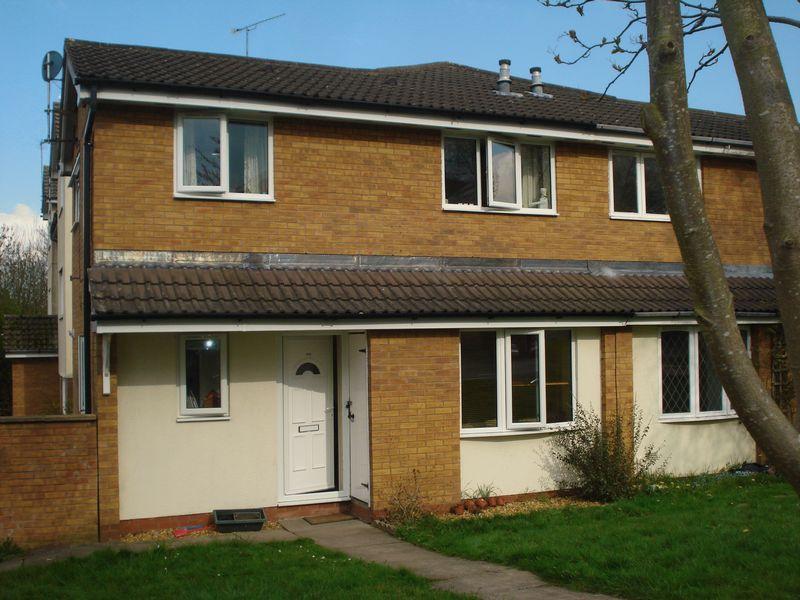 Charlecote Park, Newdale, Telford 2 bed terraced house £500 pcm (£115 pw)