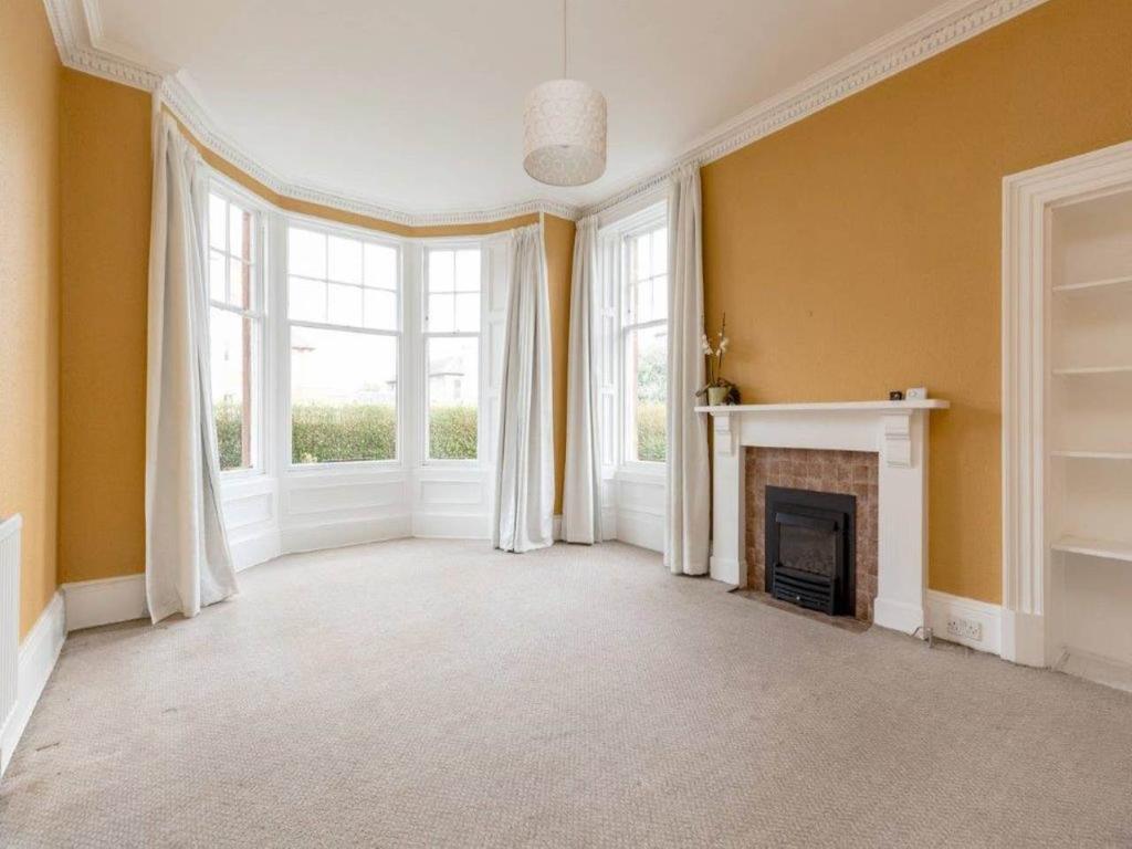 Lomond Road, Trinity, Edinburgh 5 bed house £2,395 pcm (£553 pw)